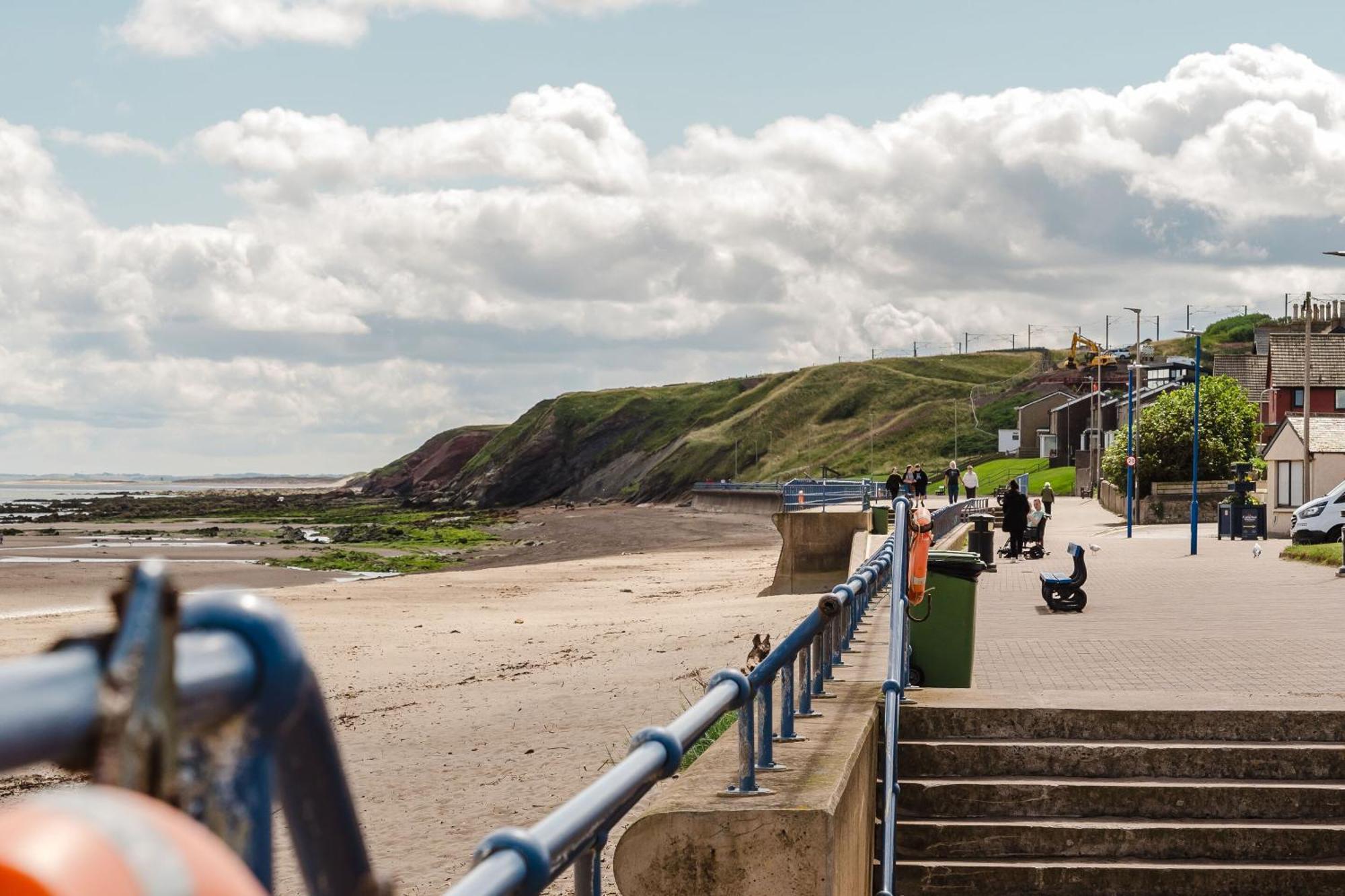 The Roxburgh Guest Accommodation Berwick Upon Tweed Bagian luar foto