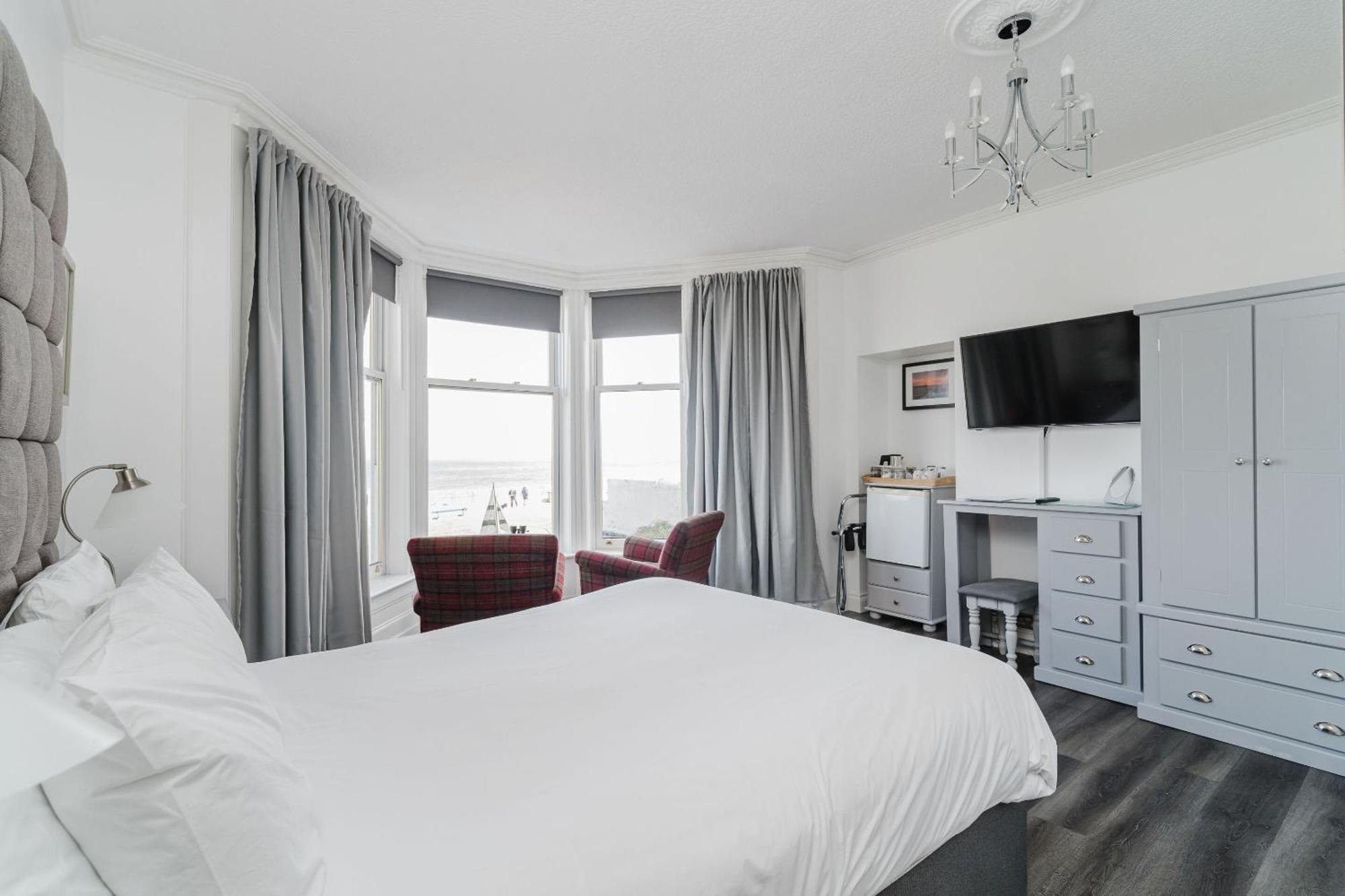 The Roxburgh Guest Accommodation Berwick Upon Tweed Bagian luar foto