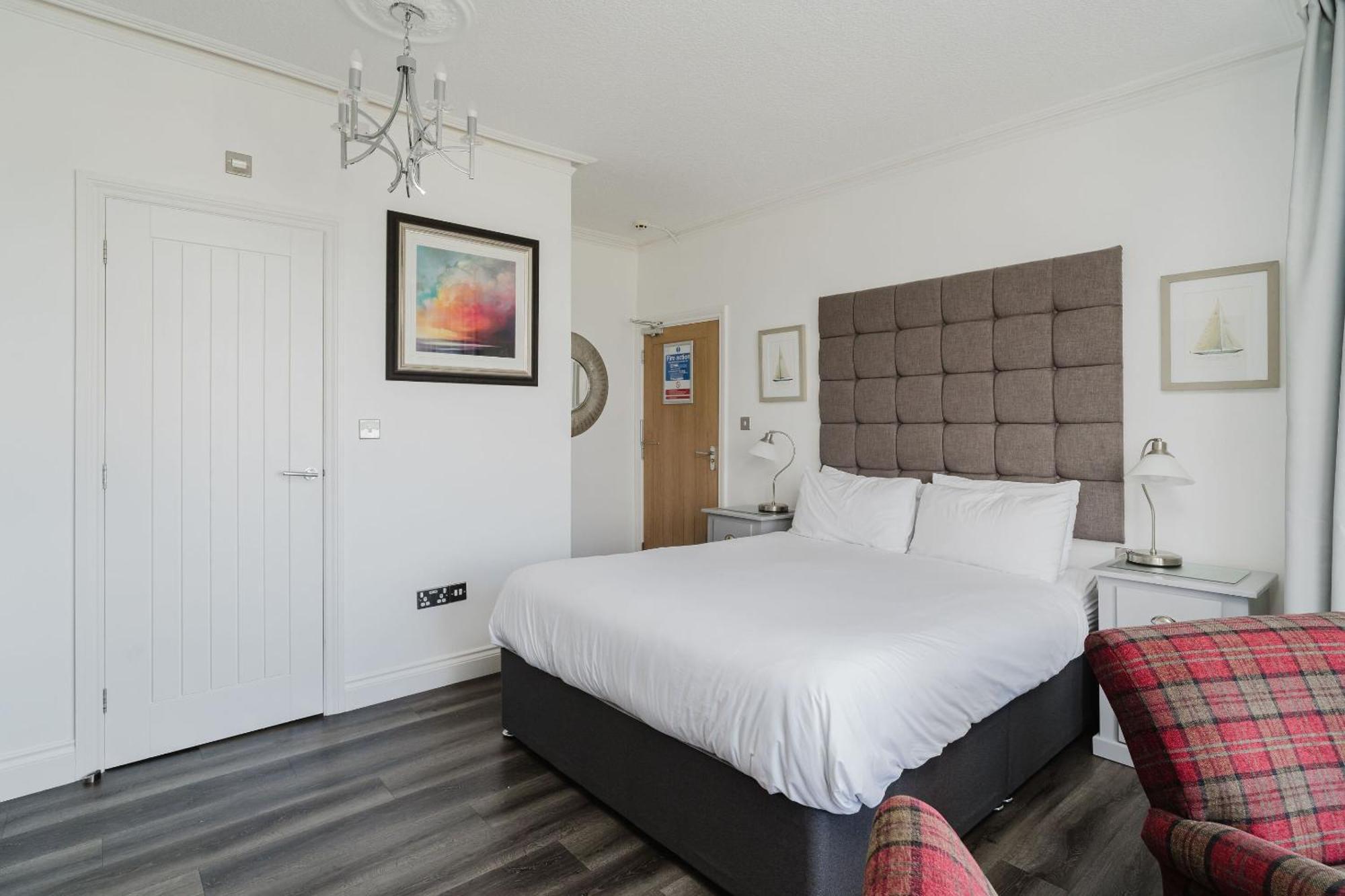 The Roxburgh Guest Accommodation Berwick Upon Tweed Bagian luar foto