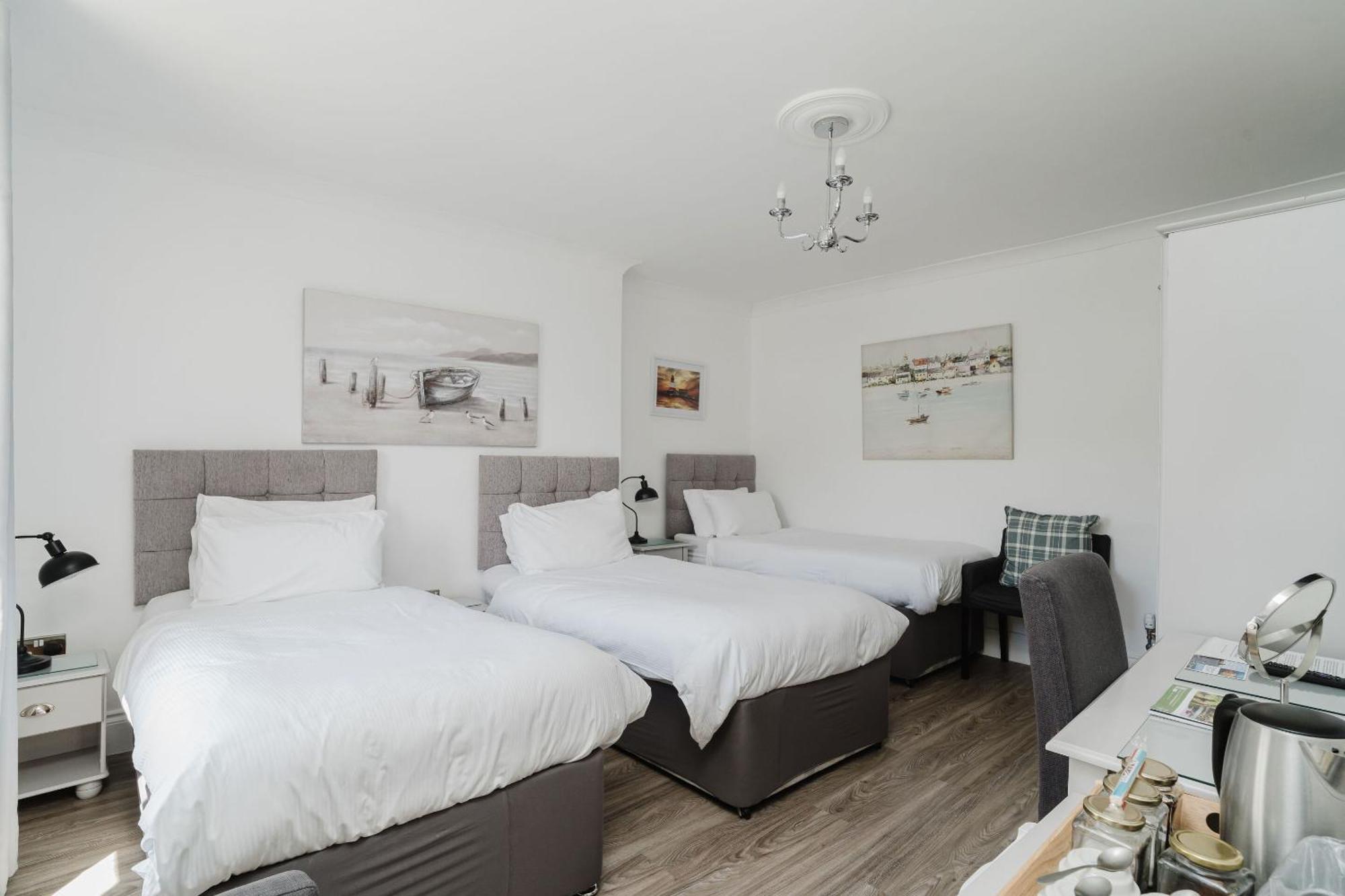 The Roxburgh Guest Accommodation Berwick Upon Tweed Bagian luar foto